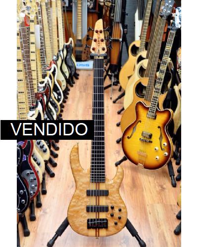 Carvin LB76A